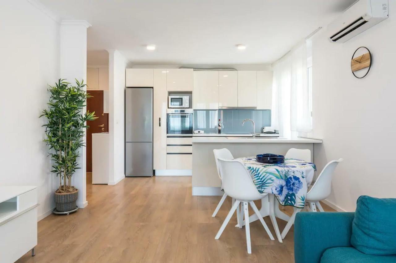 Relax & Recharge Sea View Apartment Split Exterior photo