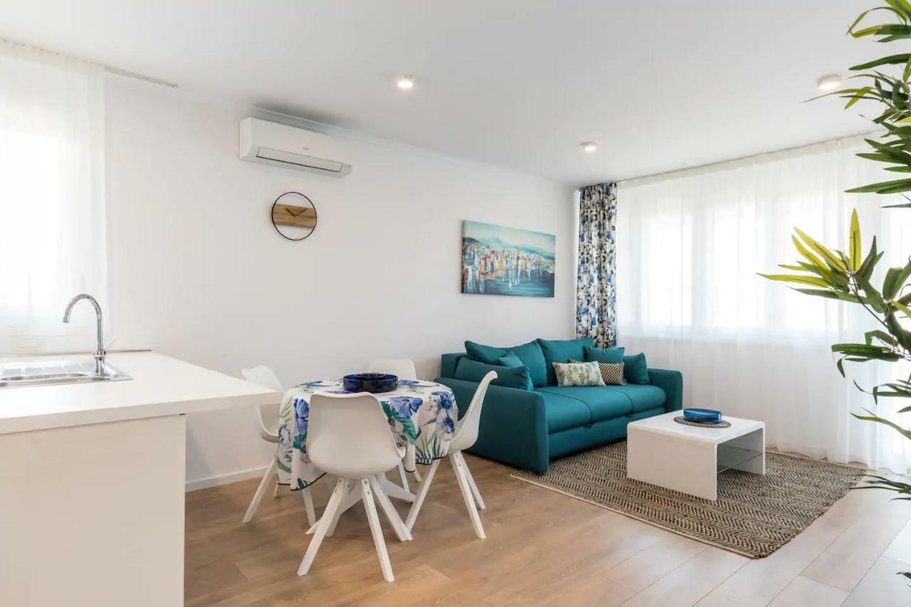 Relax & Recharge Sea View Apartment Split Exterior photo